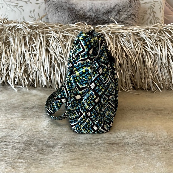 VERA BRADLEY Rainforest Hadley Bag Crossbody Satchel Green Blue Geometric 2017 - Picture 6 of 14